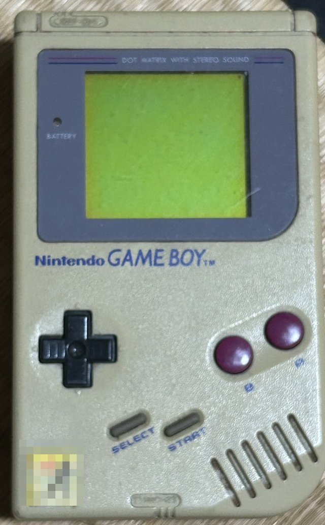 初代ゲームボーイの正面